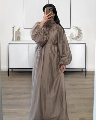 Robe Nisa